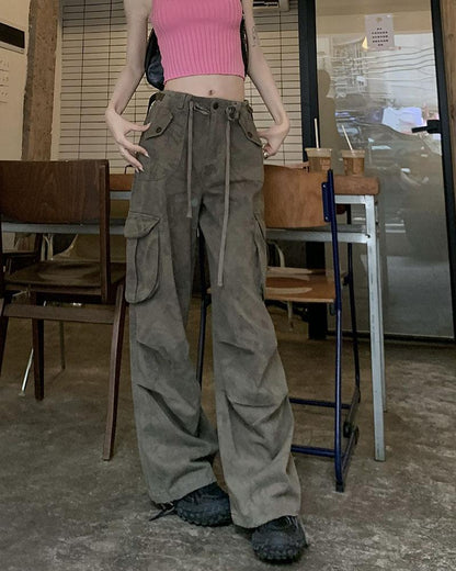Beautifully Finished Pants in a Timeless Design