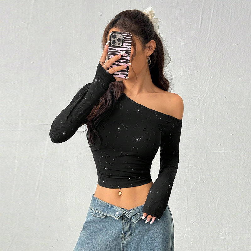 Well Tailored T-Shirt with a Graceful Silhouette