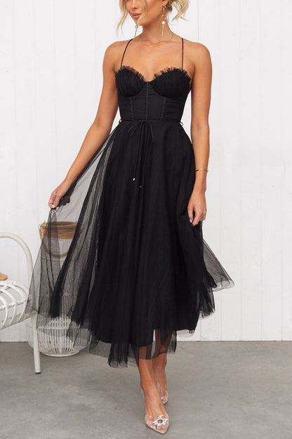 Classic Vintage & Enduringly Stylish Dress