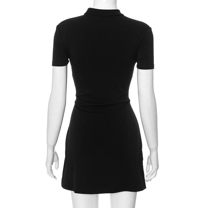 Beautifully Finished Dress in a Timeless Design