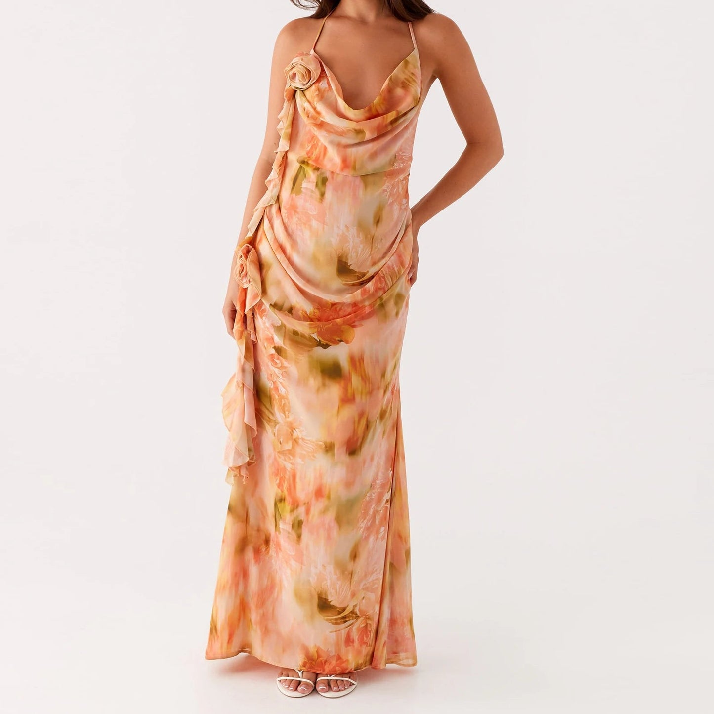 Beautifully Crafted Dress in a Classic Style