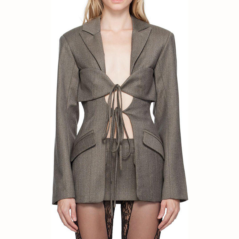 Well Tailored Garment with a Graceful Silhouette