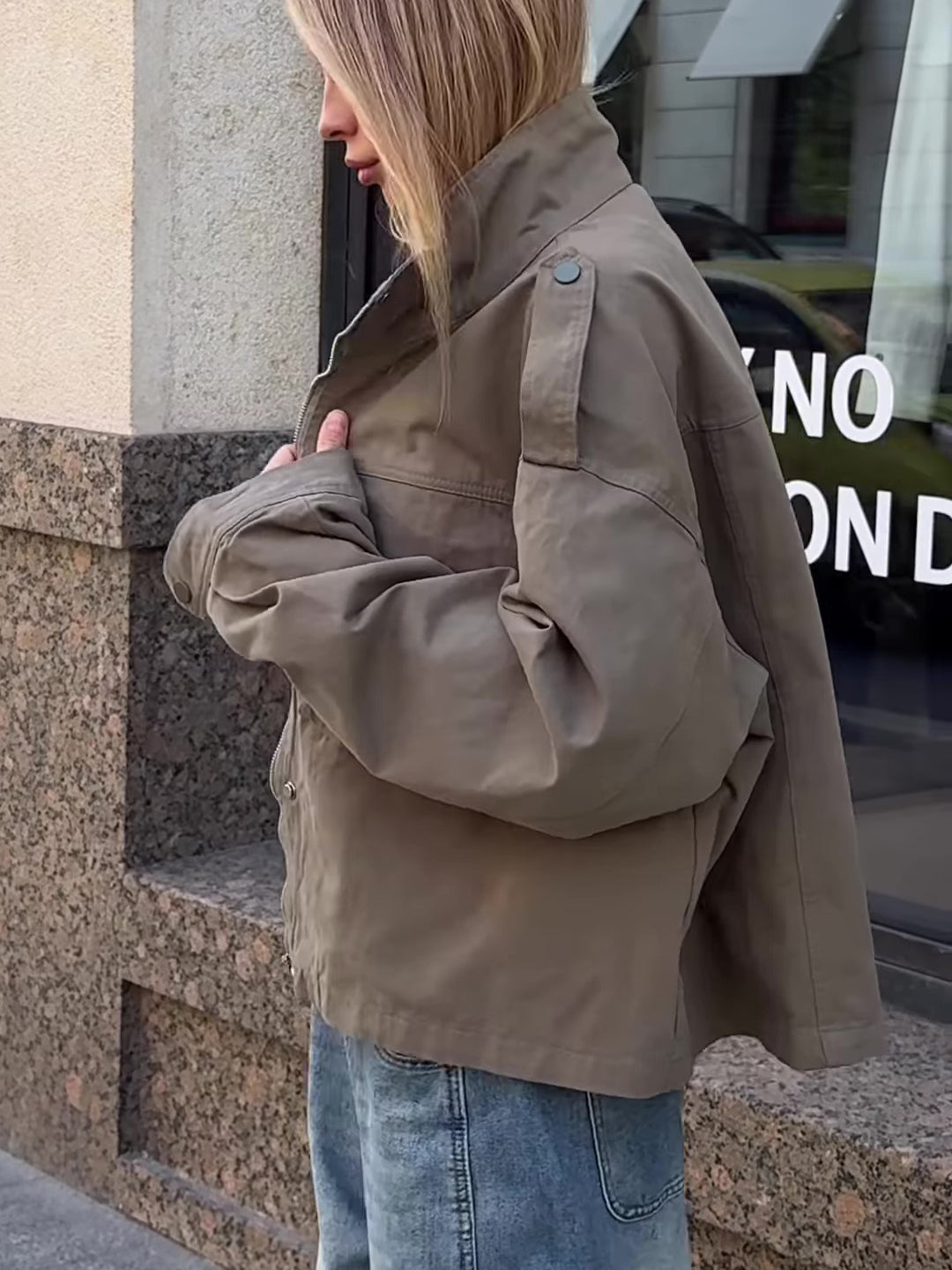 Polished Jacket with an Effortless Classic Look