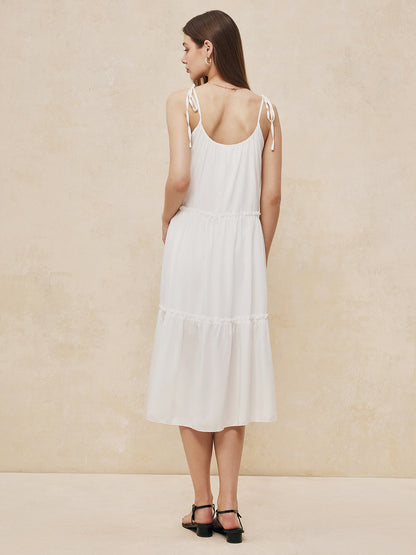 Effortlessly Elegant Dress with a Timeless Design