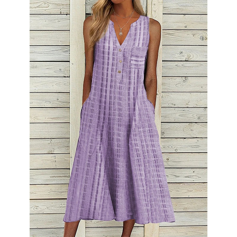 Beautifully Finished Dress in a Timeless Design