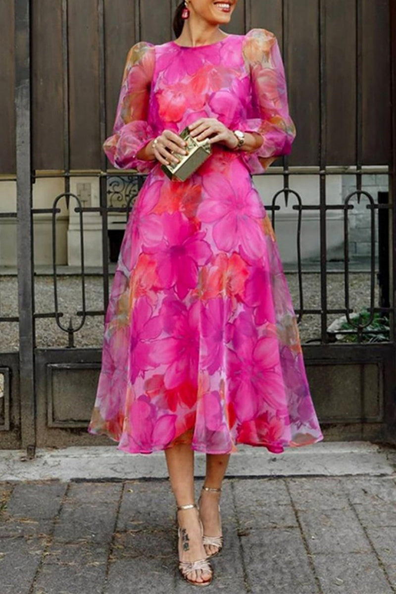 A Vintage Style Dress with Delicate Timeless Details