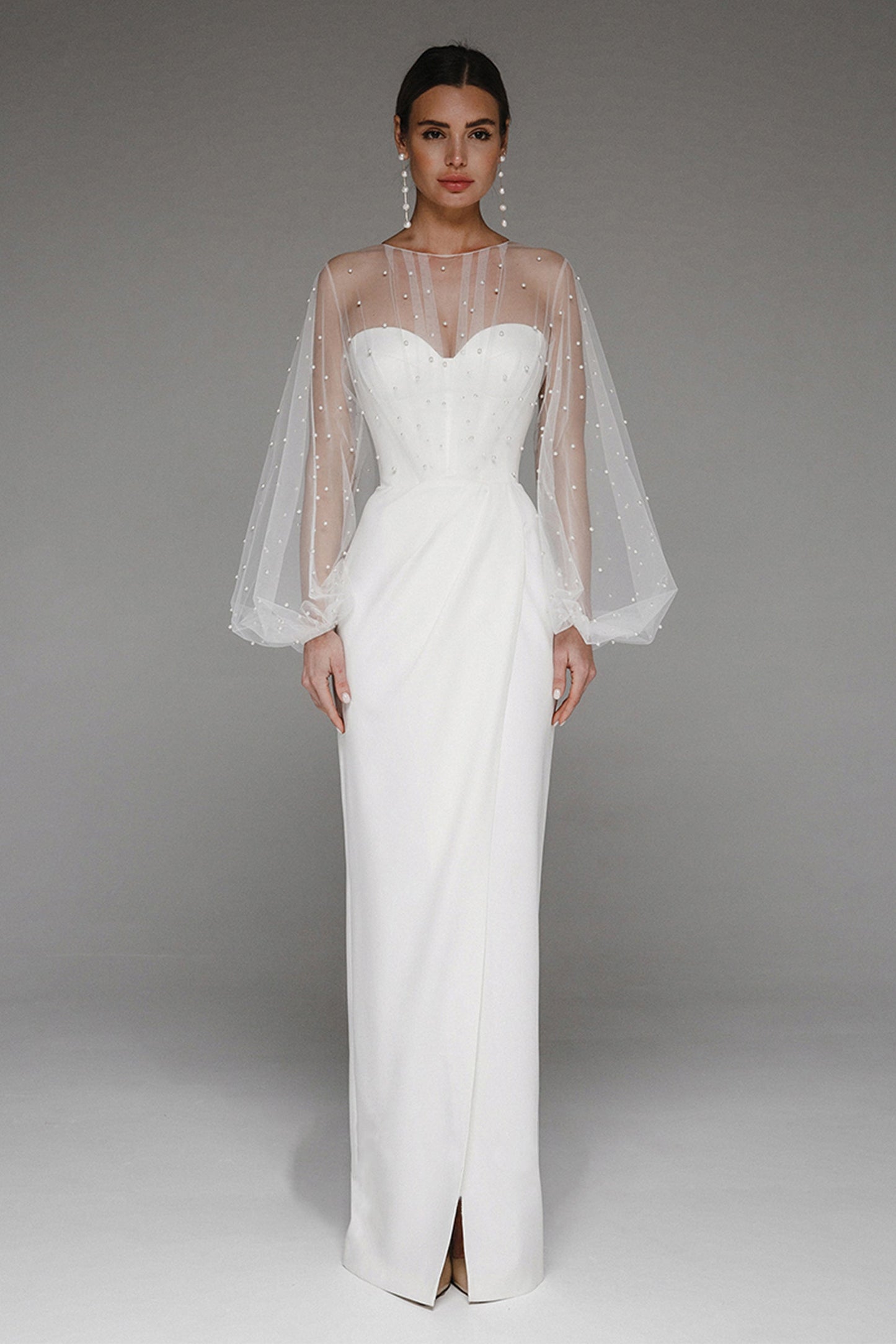 Effortlessly Elegant Dress with a Timeless Design