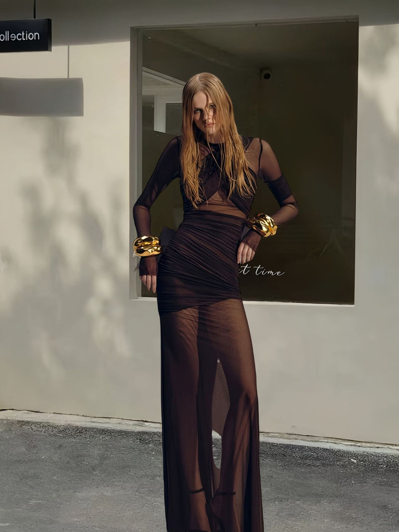 Classic Vintage & Enduringly Stylish Dress