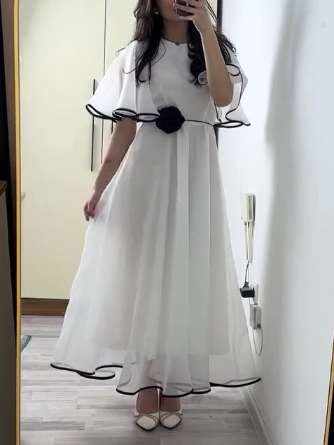 Classic Vintage & Enduringly Stylish Dress
