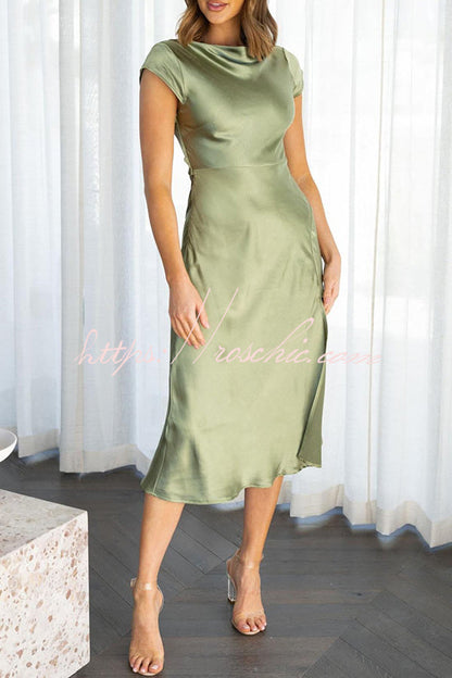 Polished Dress with an Effortless Classic Look