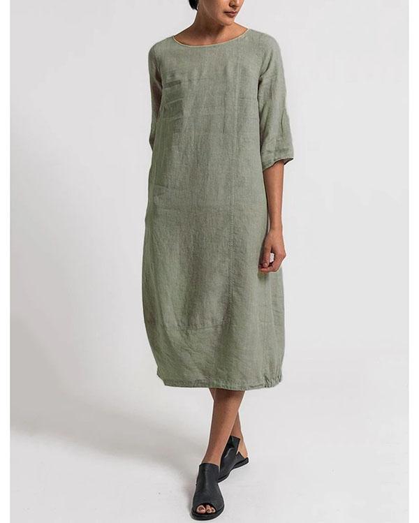 Gracefully Styled Dress for Any Occasion