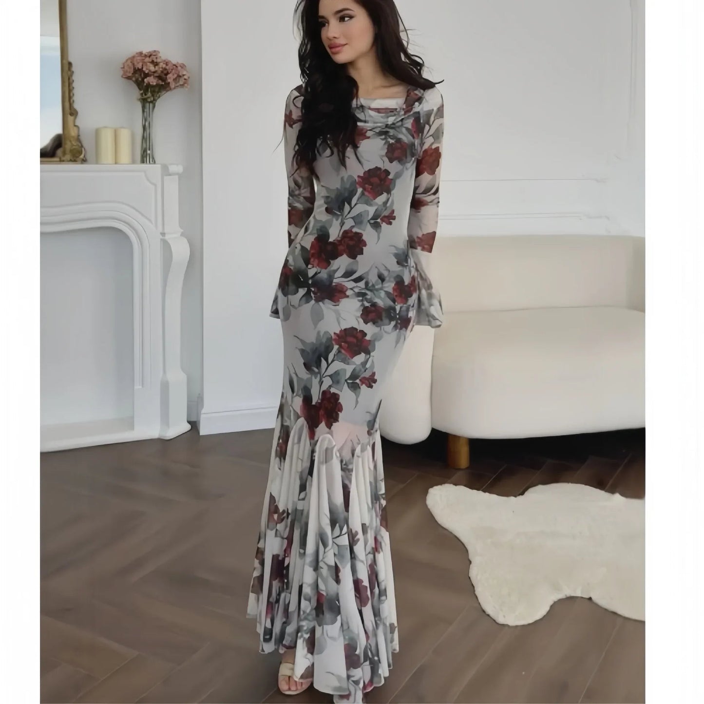 Beautifully Crafted Dress in a Classic Style