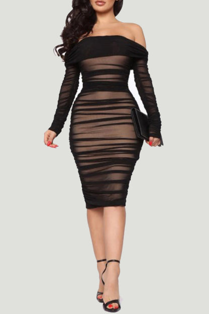 Classic Vintage Dress with a Flattering Fit