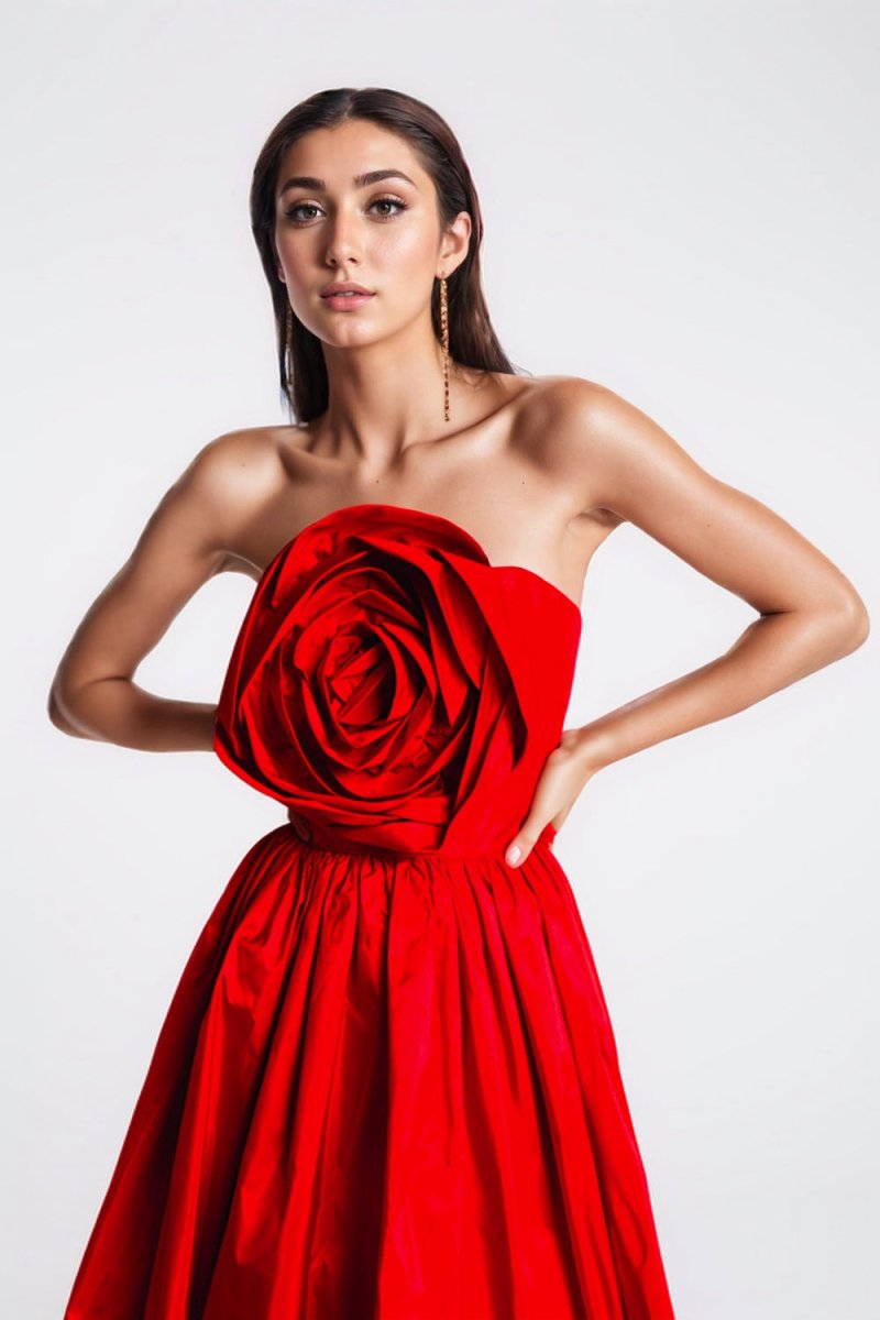 Sophisticated Dress with a Clean Classic Look