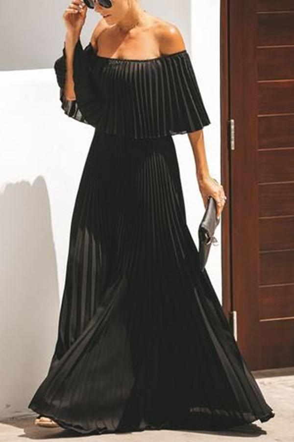 Classic Vintage & Enduringly Stylish Dress