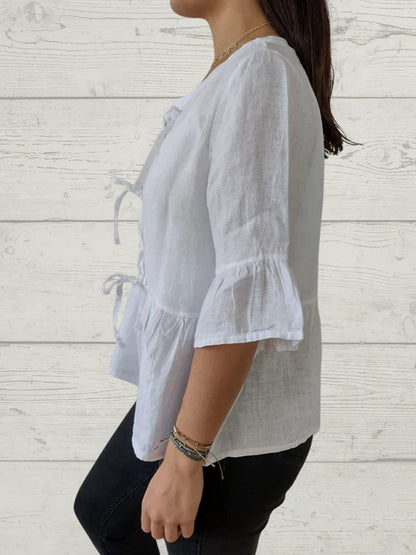 Classic Vintage Shirt with a Flattering Fit