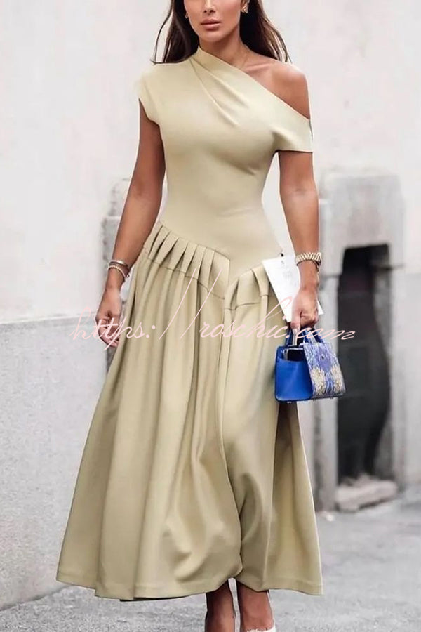 Classic Vintage Dress with a Flattering Fit