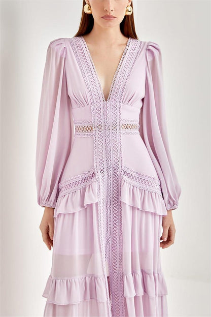 Polished Dress with an Effortless Classic Look