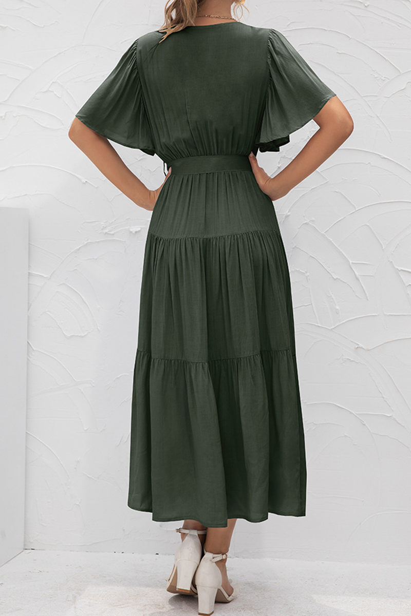 Polished Dress with an Effortless Classic Look