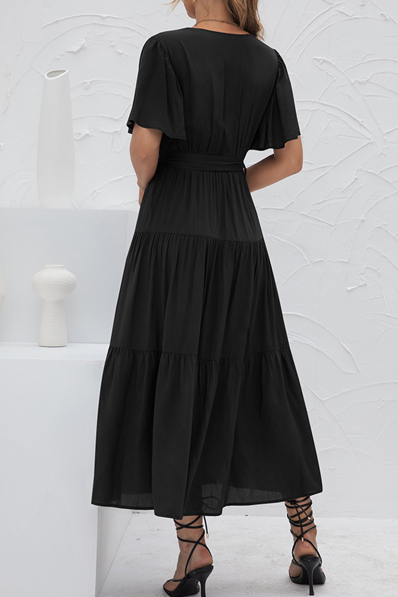 Polished Dress with an Effortless Classic Look