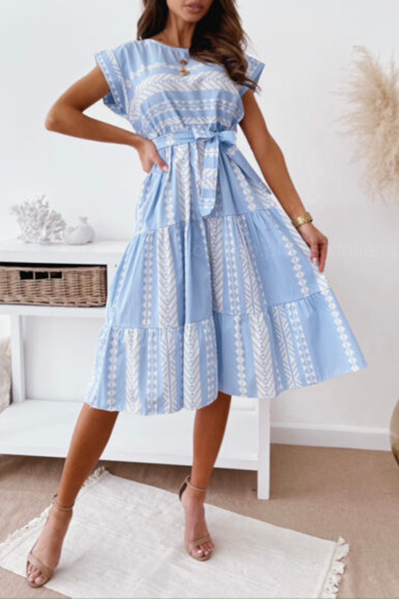 Sophisticated Dress with a Clean Classic Look