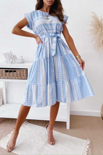 Sophisticated Dress with a Clean Classic Look