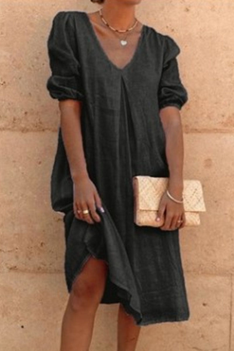 Beautifully Crafted Dress in a Classic Style