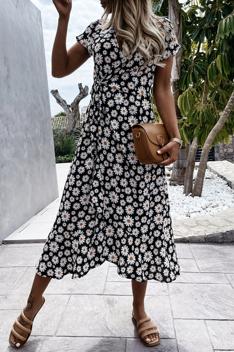 Polished Dress with an Effortless Classic Look