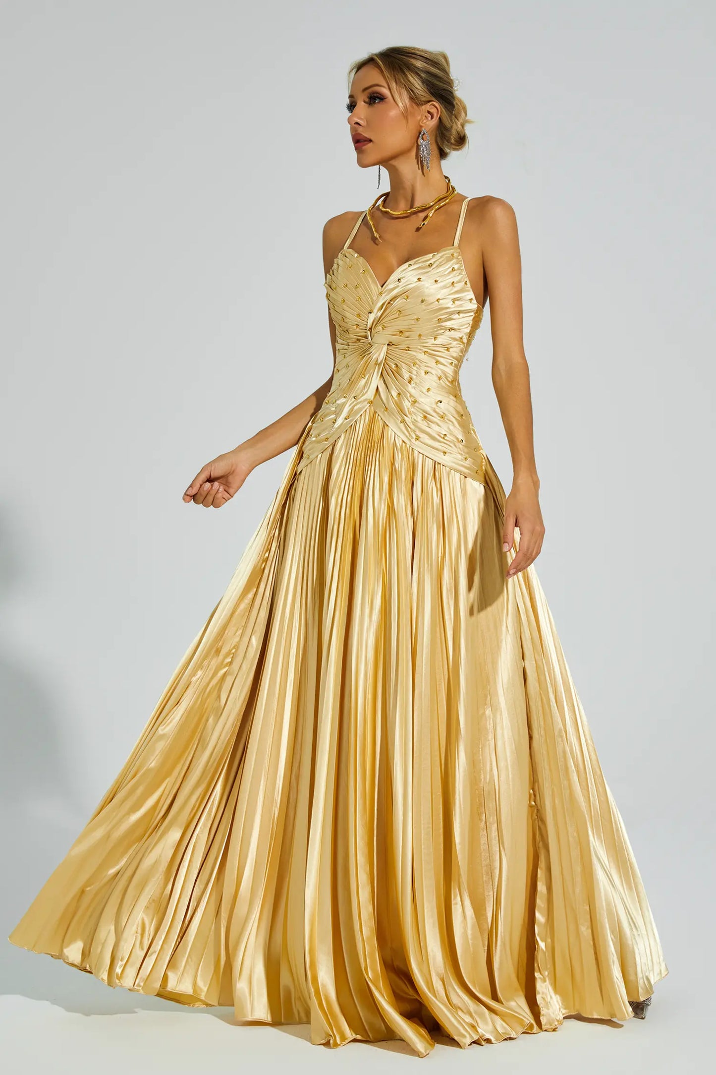 A Vintage Style Dress with Delicate Timeless Details