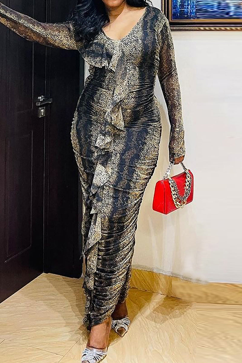 Beautifully Crafted Dress in a Classic Style