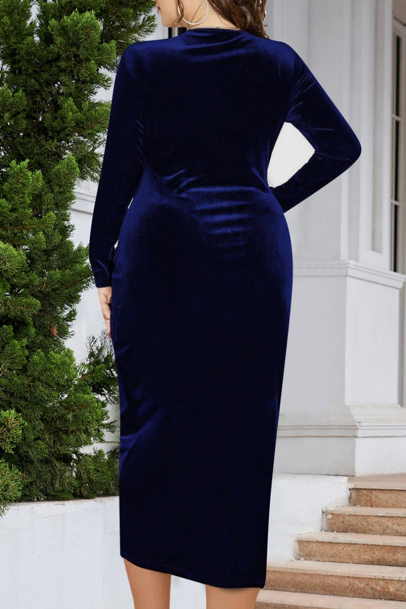 Sophisticated Dress with a Clean Classic Look
