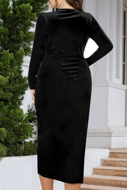 Sophisticated Dress with a Clean Classic Look