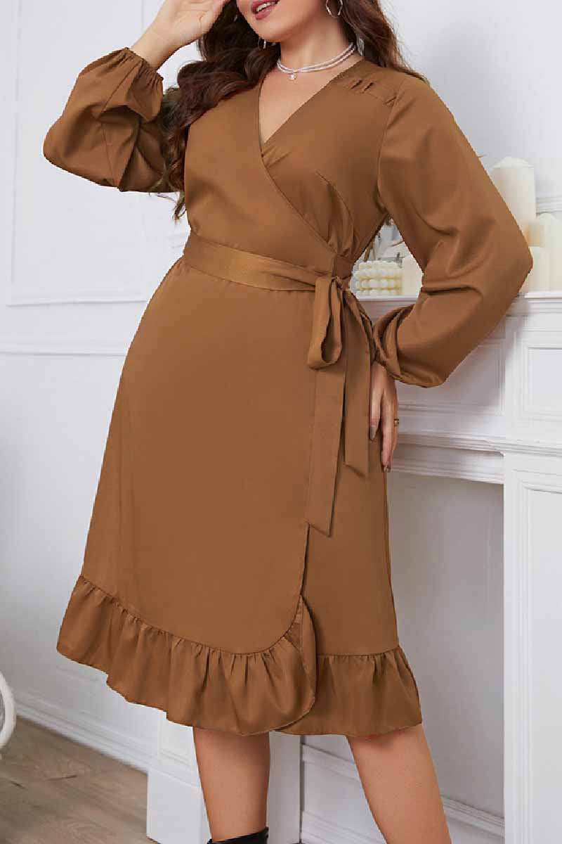 Gracefully Styled Dress for Any Occasion