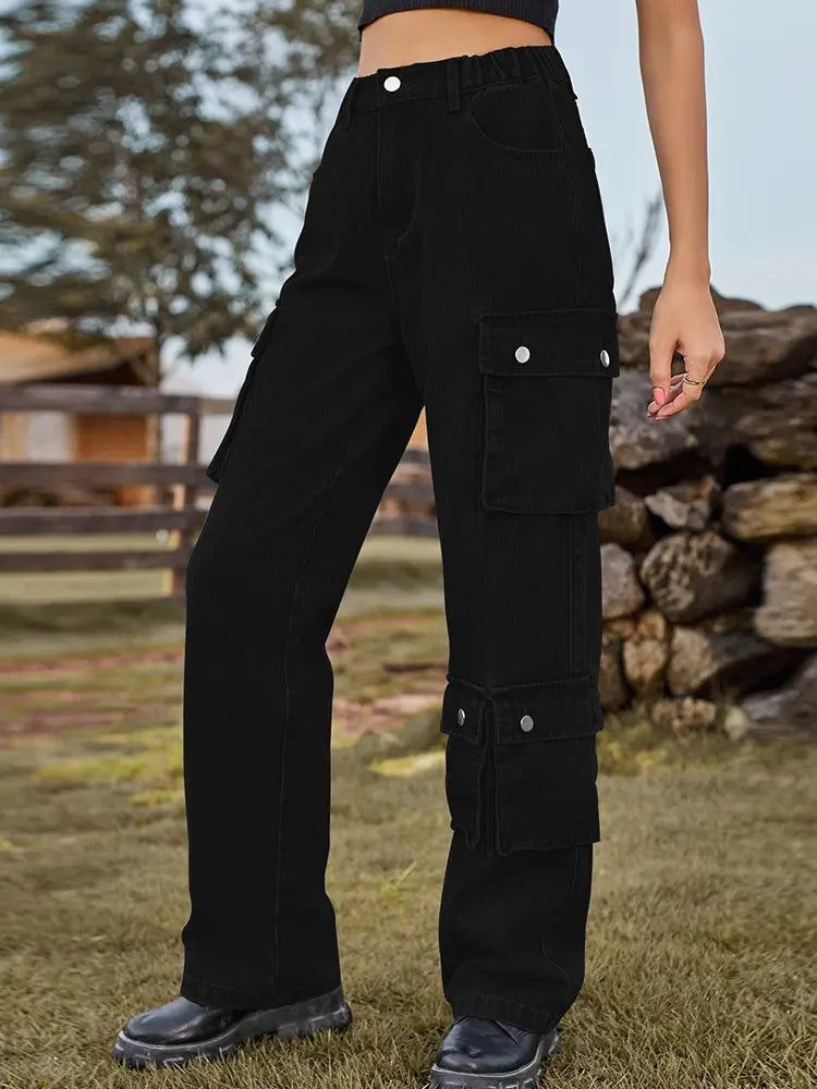 Elegantly Styled Pants for Everyday Wear