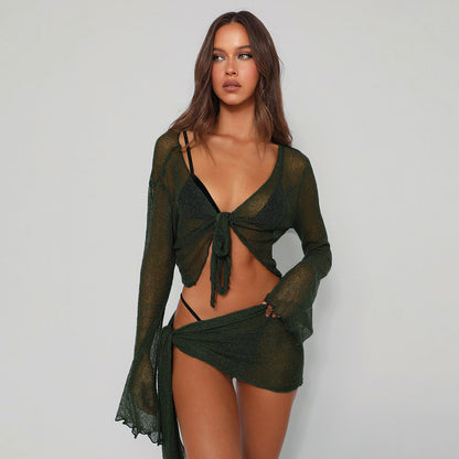 Effortlessly Elegant Top with a Timeless Design
