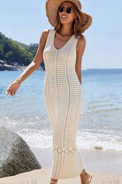 Well Tailored Sweater with a Graceful Silhouette