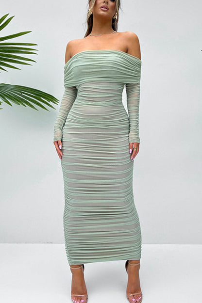 Sophisticated Dress with a Clean Classic Look