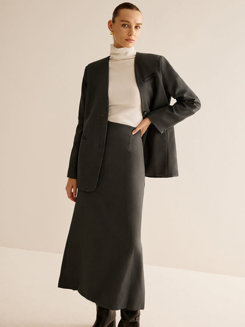 Classic Vintage Garment with a Flattering Fit
