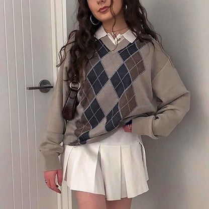 Gracefully Styled Sweater for Any Occasion