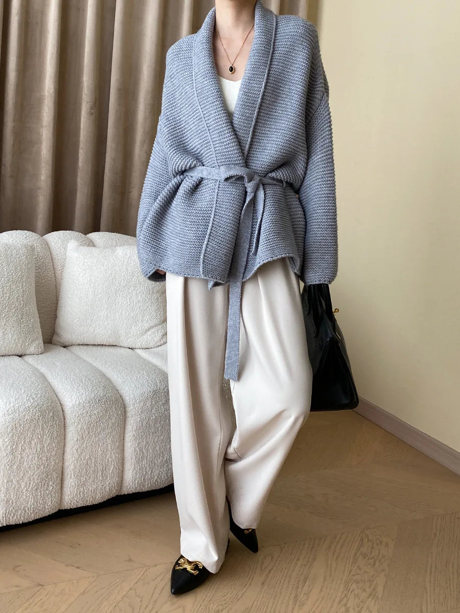 Classic Vintage & Enduringly Stylish Cardigan
