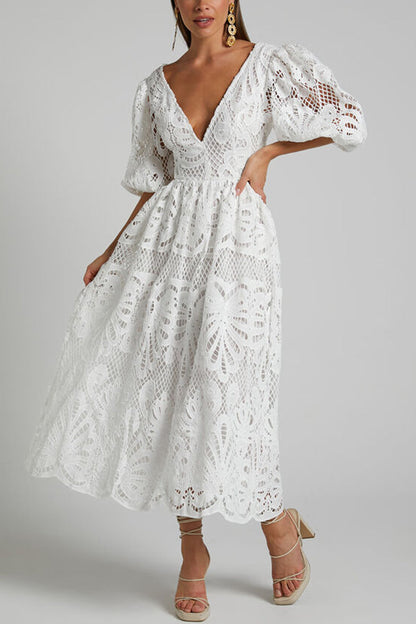 Classic Vintage & Enduringly Stylish Dress