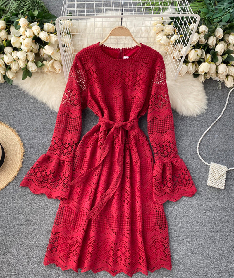 Sophisticated Dress with a Clean Classic Look