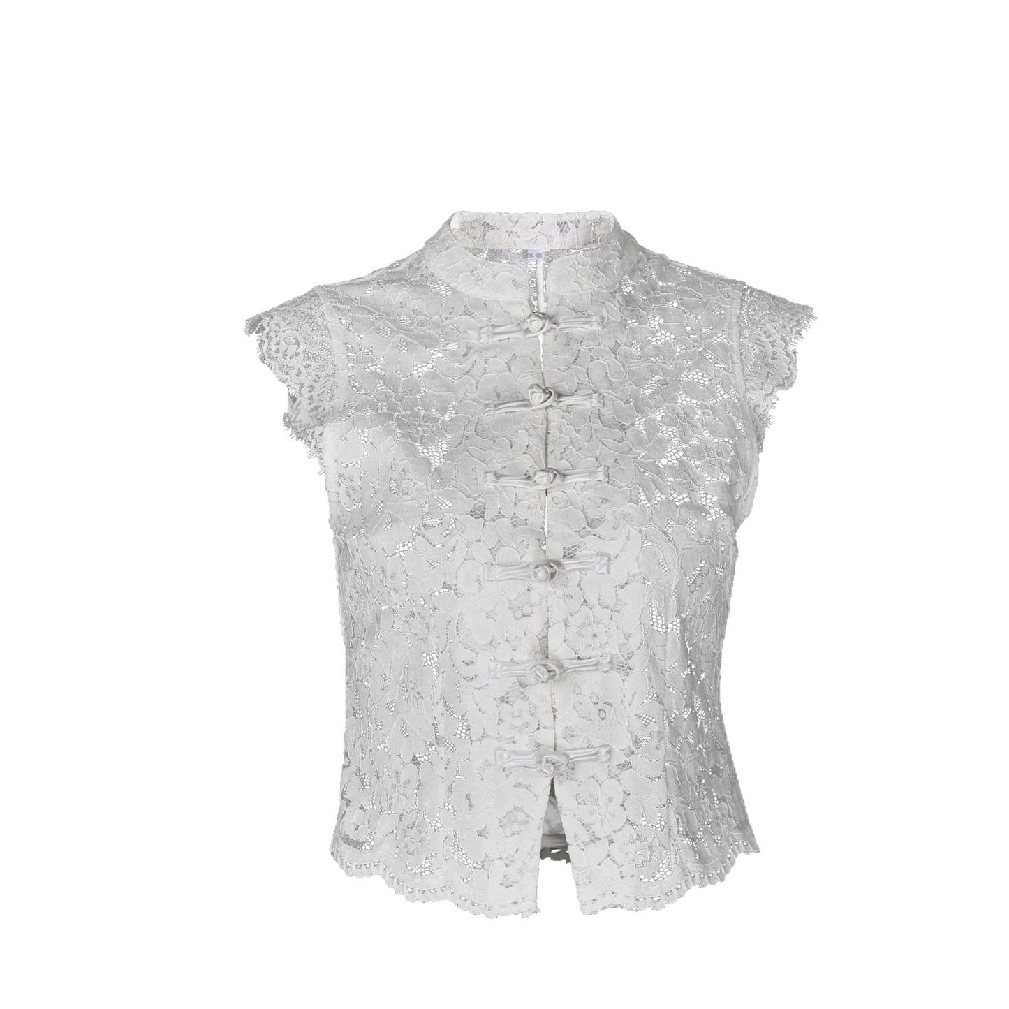 Well Tailored Top with a Graceful Silhouette
