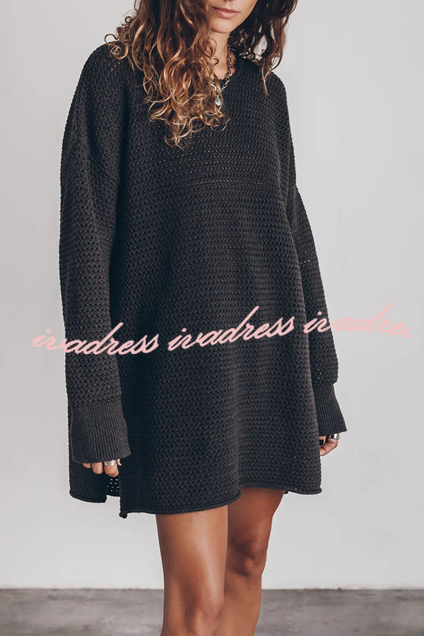 Classic Vintage Sweater with a Flattering Fit