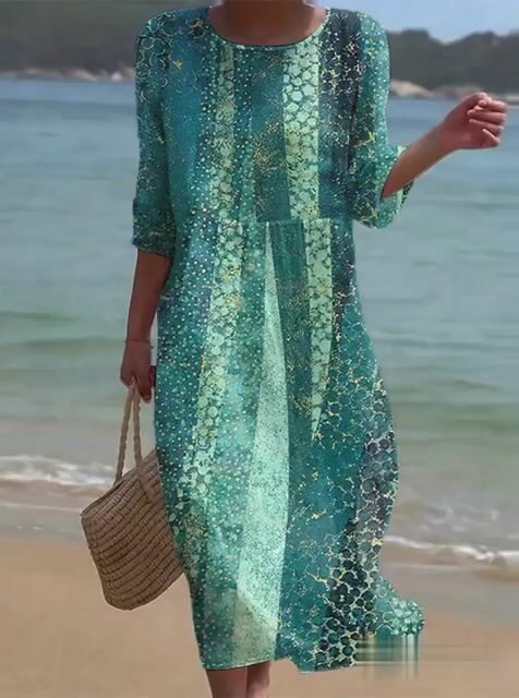Gracefully Styled Dress for Any Occasion