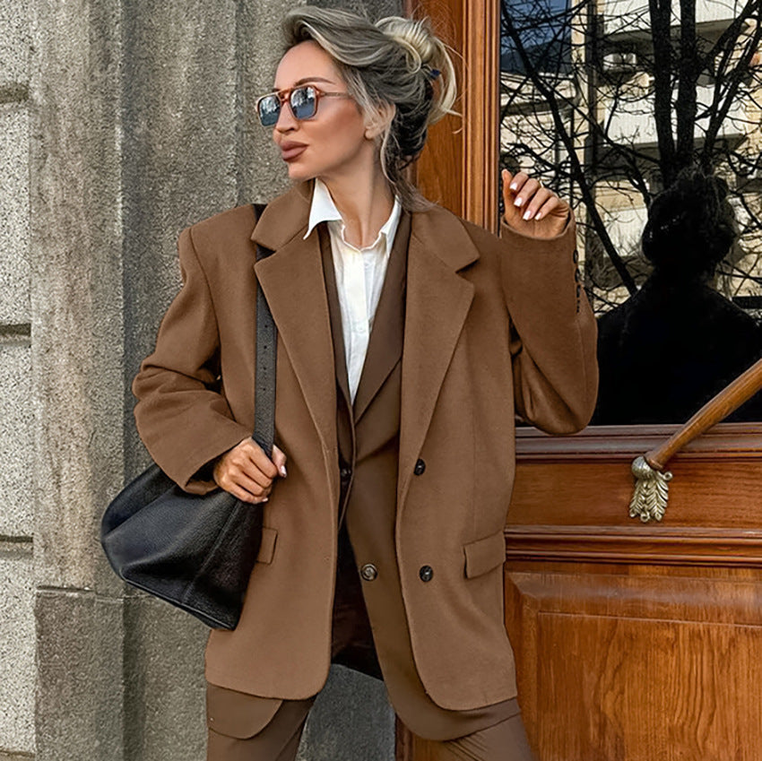Classic Vintage & Enduringly Stylish Coat