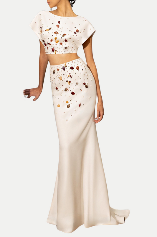 Beautifully Finished Garment in a Timeless Design