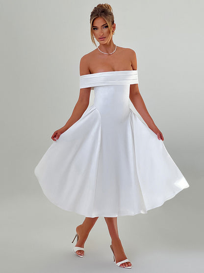 Effortlessly Elegant Dress with a Timeless Design