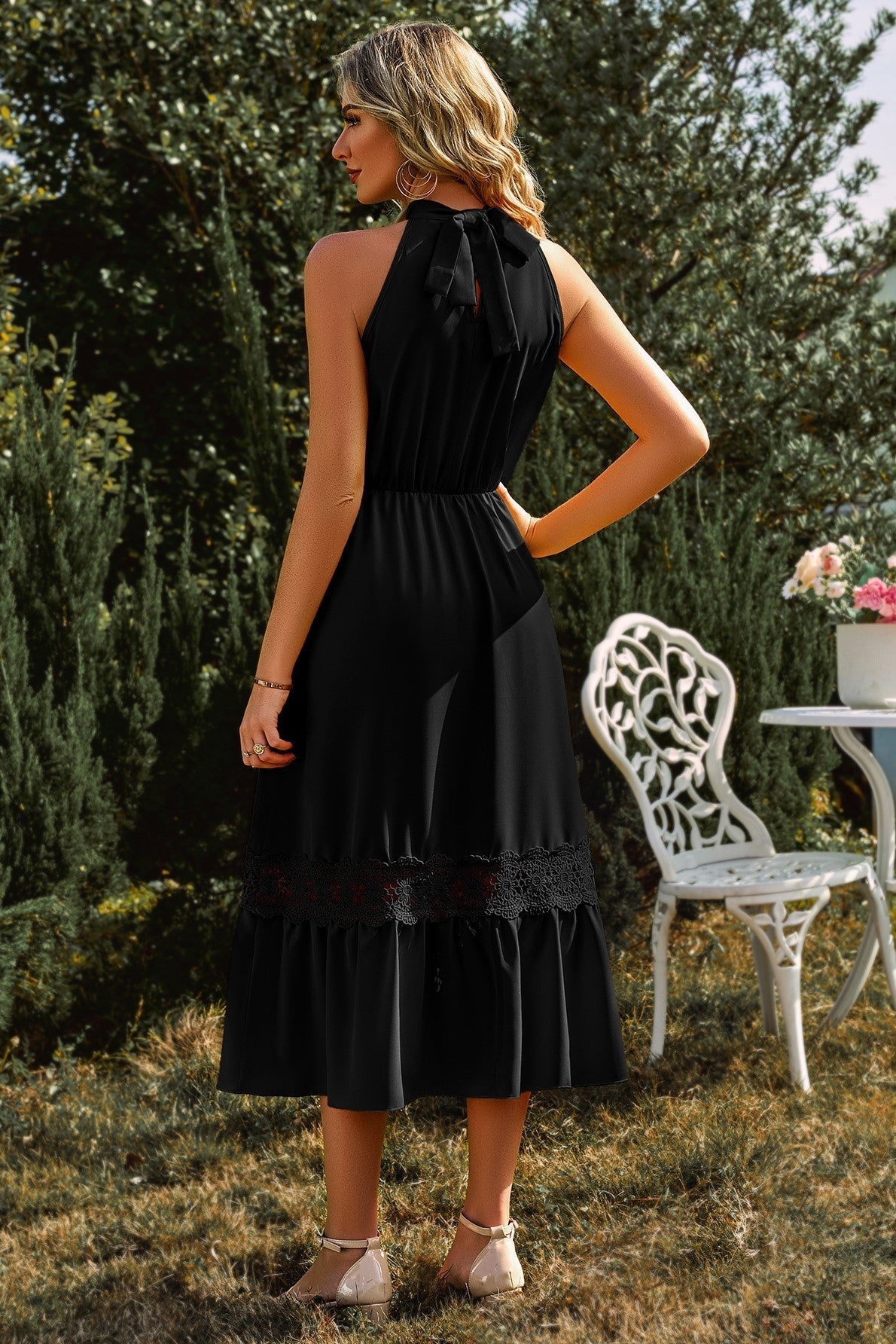 Sophisticated Dress with a Clean Classic Look