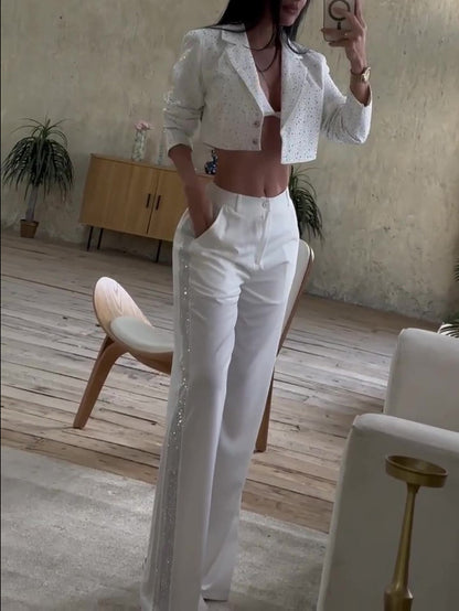 Gracefully Styled Pants for Any Occasion